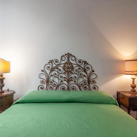 Aurora'S, Renaissance Suite, Historic Apartment, Pivot Location, Few Walks From All, Ac Bedroom Florence Luaran gambar
